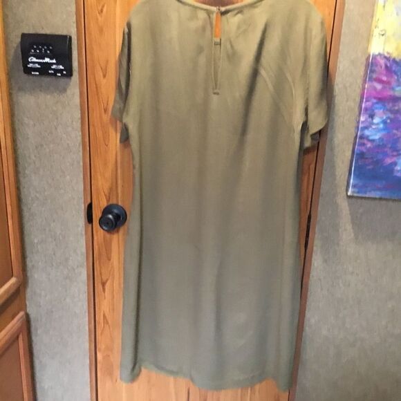 NWOT. Michael Kors Brand Nutmeg Colored Polyester Crepe Dress Size M - Picture 8 of 9